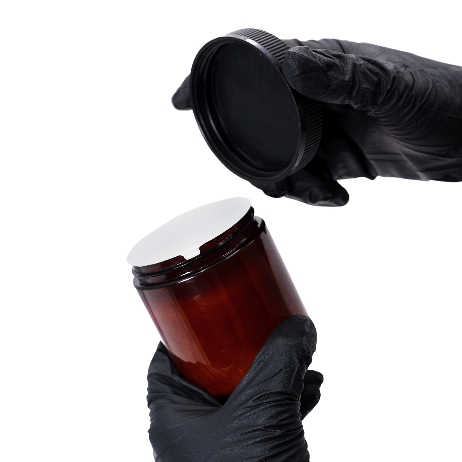 Scelleuse d’induction CAPCOVER pour scellage inviolable de récipients.
